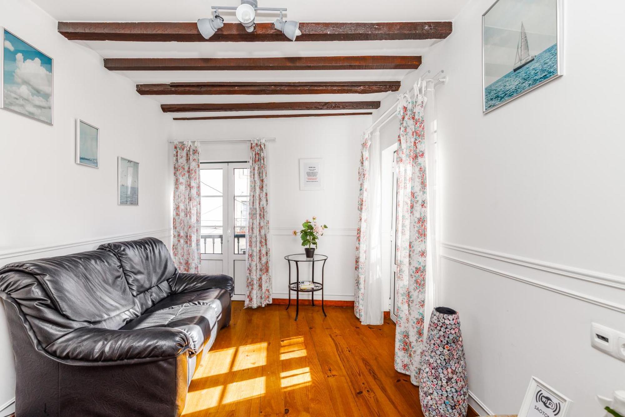 Typical Apartment Alfama-Center Lisbon Luaran gambar